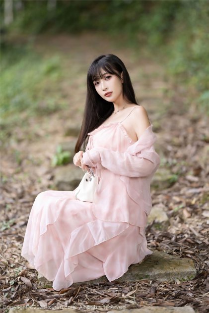 |37日本肉体摄影海报